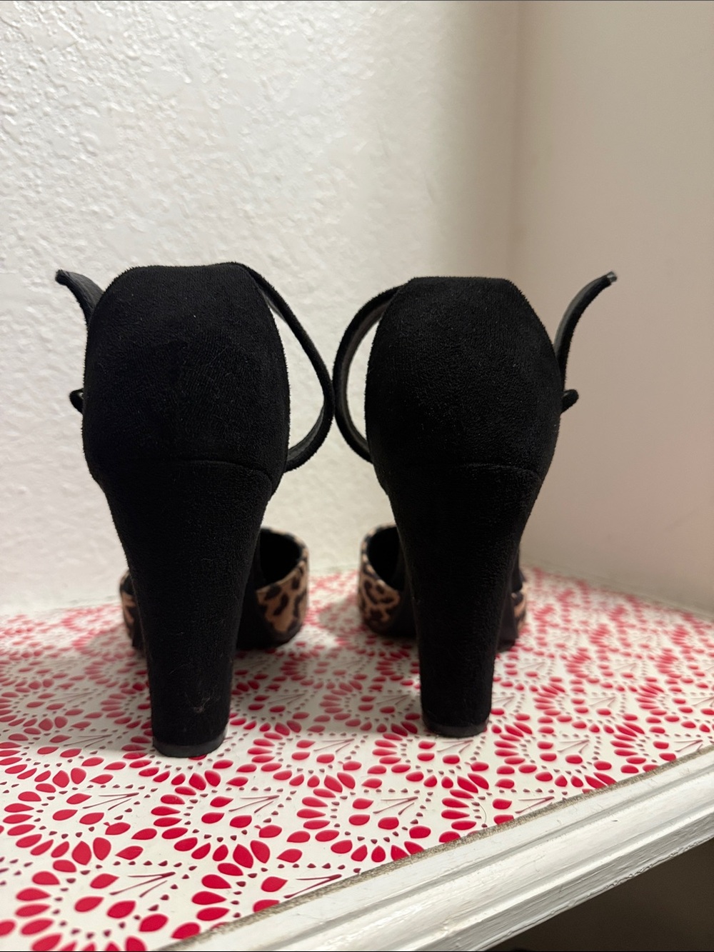 Leopard heels - Picture 2 of 3